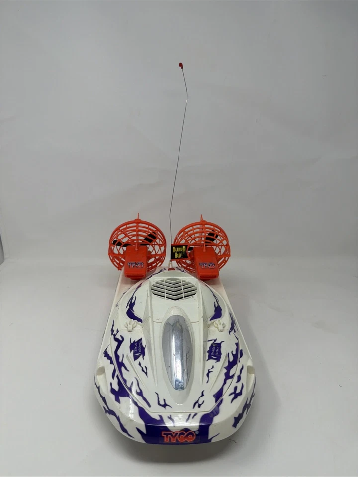 VINTAGE TYCO 9.6v TYPHOON T-3 HOVERCRAFT RC  49MHz No Remote - Image 1 of 4