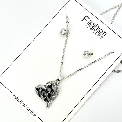 Conjunto de collar y pendientes colgantes de corazón de plata para mujer niña joyería de moda regalo Foto 1 de 4