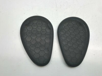 SAAB 9-3 2006 03-07 CABRIO REAR LEFT & RIGHT SIDE SPEAKER GRILL COVER 12831363 - Image 1 of 3
