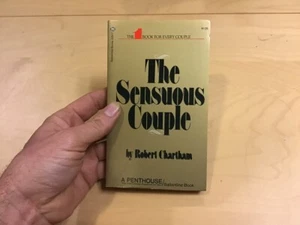 HIGH GRADE - UNREAD paperback : 1973 THE SENSUOUS COUPLE robert chartham - Picture 1 of 7