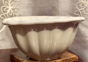 CERUTIL Steinzeug 5,25" BEIGE ausgefallen geriffelt Schüssel Kasserolle Lebensmittel Form NEU - Bild 1 von 8