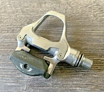 SHIMANO DURA ACE LEFT PEDAL PD 7810 SILVER 136 GRAMS NO CLEATS - Image 1 of 4