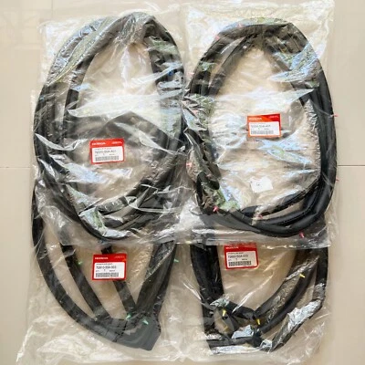 2001-2005 Genuine Honda Civic ES ES1 sedan 4 door weatherstrip rubber seal - Image 1 of 4
