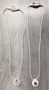 (MENGE 2) POWER BALANCE weiß/schwarz Silikon Körper 22" Halskette-NEU-OHNE BOX - Bild 1 von 7