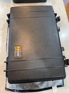 Black U.S. Military Surplus Waterproof Pelican 1490 Protector Laptop Case w Key - Picture 1 of 3