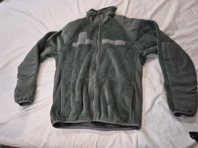 Cold Weather Fleece Jacket Mens Small Short Green Gen III 8415-01-546-6722 - Image 1 of 4