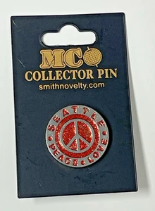 SEATTLE Ansteck Hut Tasche Pin silberfarben 3/4" Peace Love - Bild 1 von 5