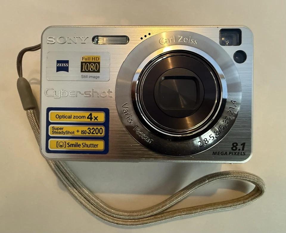 Sony Cyber-shot DSC-W130 Super Steady Shot Camera - Image 1 of 4