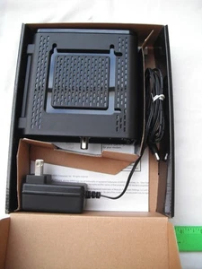Motorola Arris SURFboard Model SB6121 DOCSIS 3.0 Cable Modem, P/N: 575319-019-00 - Afbeelding 1 van 14