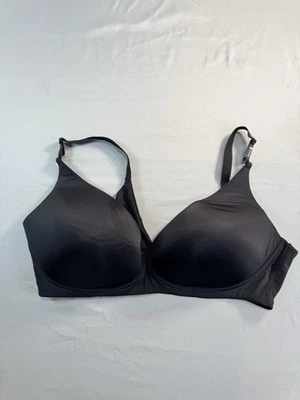 Sujetador Torrid Curve ligeramente forrado talla 40DD negro profundo V inmersión Foto 1 de 4