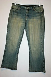 Ashley Stewart Jeans Stretch Boot Medium Wash Sz 16P (meas 36 X 27) - Picture 1 of 7