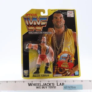 Razor Ramon WWF Wrestling 1993 YELLOW CARD Hasbro Actionfigur MOSC NEU - Bild 1 von 4