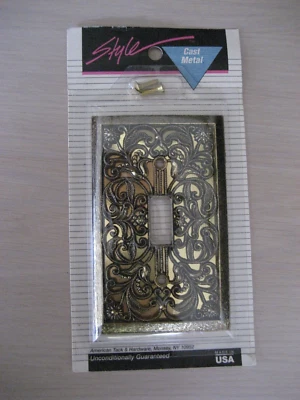 STYLE CAST METAL WALLPLATE 1996 AMERICAN TACK & HARDWARE - Image 1 of 2