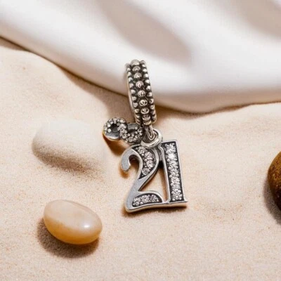 Dije colgante de plata 21ª celebración, dije de diamantes de imitación, regalo de aniversario Foto 1 de 4