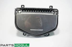 MASERATI GHIBLI 2014-2020 consola central compartimento de almacenamiento bandeja OEM - Imagen 1 de 7
