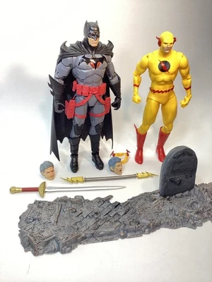 McFarlane Toys DC Multiverse Flashpoint Paquete de 2 Batman y Profesor Zoom Foto 1 de 3