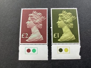 ICOLLECTZONE Great Britain Sc MH169, 175 SG 1026-27 Margin Stop Lights XF NH - Picture 1 of 1