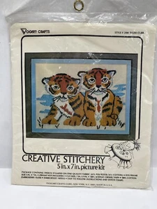 Vintage Vogart Crafts Creative Stitchery Kit Tiger Cubs #2104 Crewel 5x7 - Picture 1 of 2