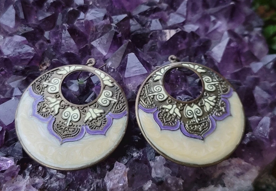 Pendientes de aro colgantes esmalte púrpura hechos Bali bohemio étnico 2,5" vintage  Foto 1 de 4
