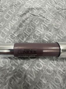 Clinique Chubby Stick Shadow Tint For Eyes 09 LAVISH LILAC - Size 0.10 Oz / 3 g