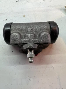 Drum Brake Wheel Cylinder Rear Right ACDelco 18E1337 19175866 - Picture 1 of 3