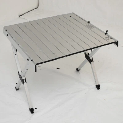 Mesa Plegable Expandible RIO Camp & Go Aluminio 28 a 48 Pulgadas T456-1 Foto 1 de 4