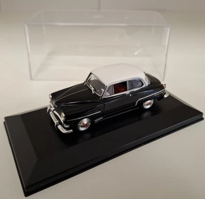 Simca Coach Aronde 1955 Vetrina scatola 1/43 IXO - Immagine 1 di 3