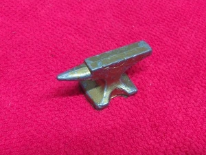 Pisapapeles mini yunque de latón de 3" de colección - Imagen 1 de 6