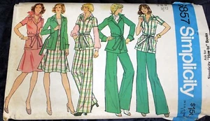 Chaqueta/falda/pantalones de colección 1974 Simplicity 6857 patrón envolvente frontal talla 12 busto 34 - Imagen 1 de 2