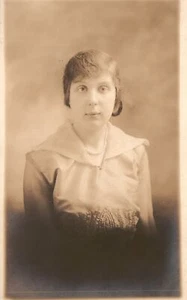 Vintage Postcard Portrait of a Pretty Woman Beautiful Eyes, RPPC - Picture 1 of 2