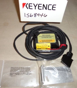 KEYENCE GV-H130 DIGITAL CMOS LASER SENSOR HEAD GVH130 NEW - Picture 1 of 3