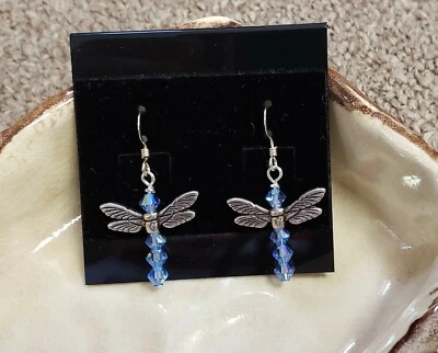 Pendientes libélula con cristales de Swarovski azules de Shelia White Foto 1 de 2