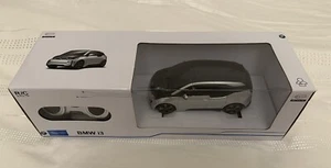 Coche Modelo BMW I3 Radiocontrolado Rastar Escala 1:24 Plateado/Negro - Nuevo y Precintado - Imagen 1 de 14