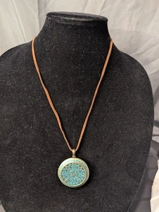 Vintage Round Blue OX Brass Locket Pendant Necklace - Picture 1 of 4