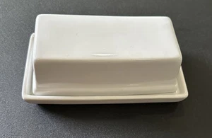Plato de mantequilla blanca Mainstay. Apto para microondas y lavavajillas. - Imagen 1 de 3