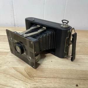 Vtg Jiffy Kodak Six-20 Black Folding Camera, 40's Twindar Lens UNTESTED - Picture 1 of 15