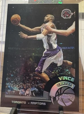Vince Carter 2002-03 Topps Chrome Black Refractor /99 -Toronto Raptors - Image 1 of 3