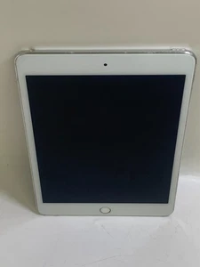 Apple iPad Mini 4th Gen 32GB Silver - Picture 1 of 10
