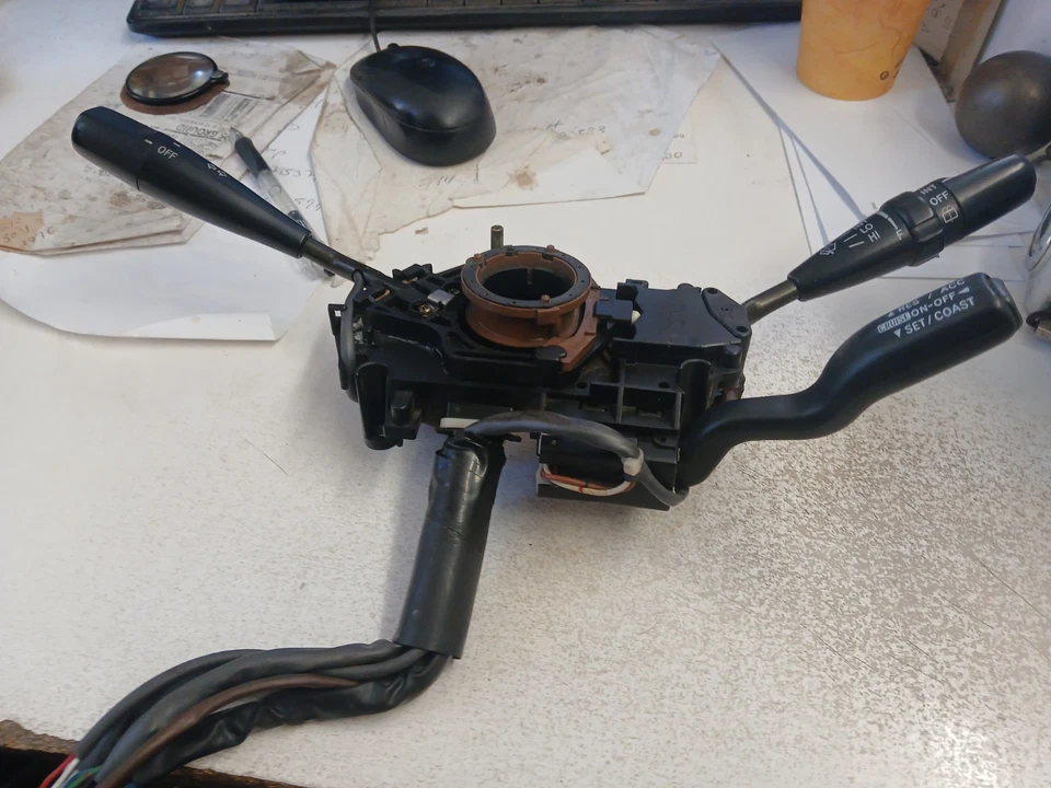 Toyota Land Cruiser 91-94 FZJ80 Turn Signal Combo Switch 84310-6A200 - Image 1 of 4