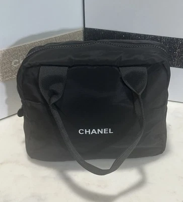 Bolso de Maquillaje Chanel Negro Cosmético Hinchado Mini Bolso Boston con Aso Foto 1 de 4