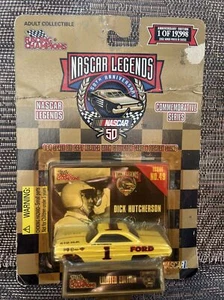 NASCAR LEGEND Racing Champions Dick Hutcherson 1964 Ford 1/64 NUOVO - Foto 1 di 1