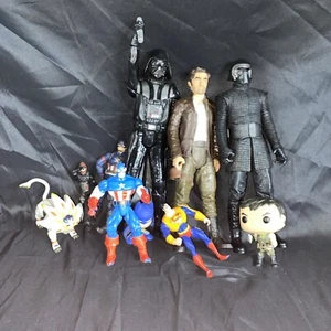 lote pequeñas figuras de acción - Imagen 1 de 5