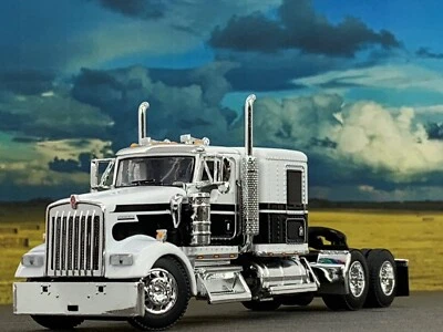 1/64 DCP WHITE/BLACK KENWORTH W900L W/ 60" FLAT TOP SLEEPER - Image 1 of 4