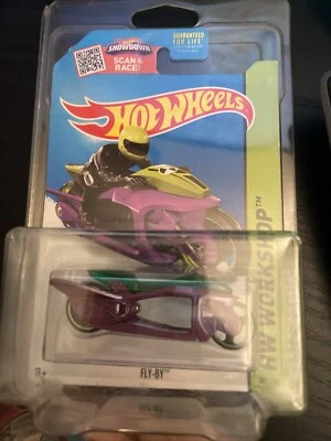 Error Hot Wheels Fly-By 2022 HW Contoured 2/5 Motorcycle Error Car No Motor - Image 1 of 2