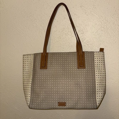 Bolso de Mano Fossil Rachel Beige Estampado Corazón Cierre Cremallera Foto 1 de 4