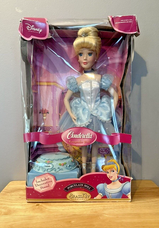 Disney Princess Porcelain Keepsake Ballerina Cinderella Doll With Stand