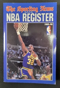 1989-90 THE SPORTING NEWS OFFICIAL NBA REGISTER KARL MALONE!! - Picture 1 of 1
