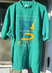 T-Shirt Notre Dame Fighting irisch Vintage 90er Jahre Vaporwave Made in USA Größe X-Large - Bild 1 von 9