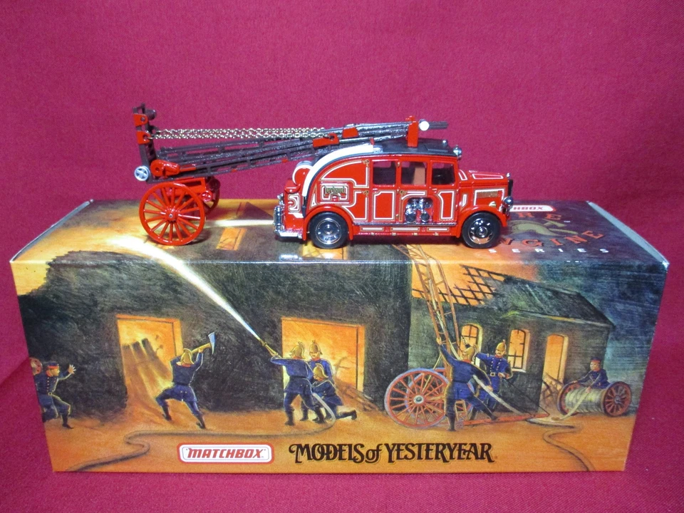 1:43 1936 Leyland Cub FK-7 Fire Engine Truck Matchbox Models of Yesteryear MIB - Image 1 of 4