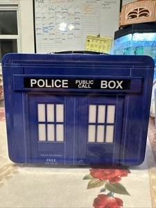 Doctor Who Metal Lunch Box The Police Public Call Box - Picture 1 of 6